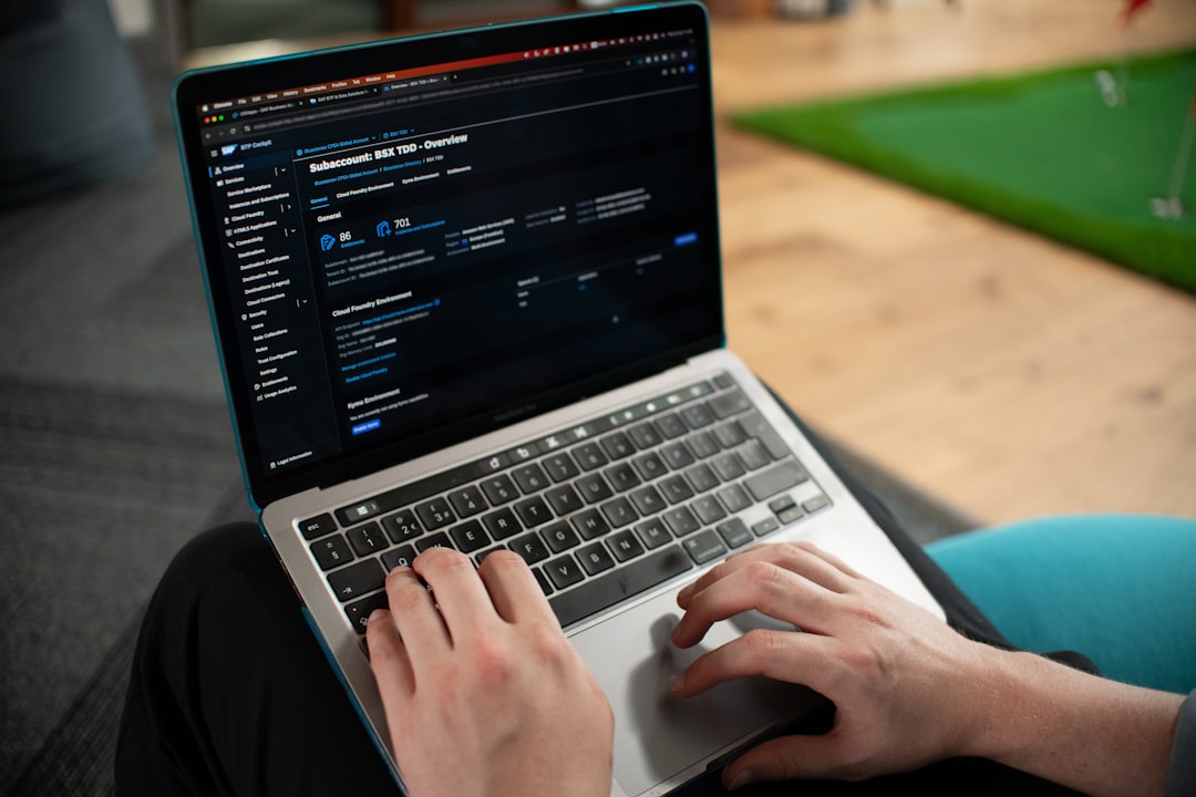 Software de controle de ponto na nuvem RHiD otimizando a gestão de ponto